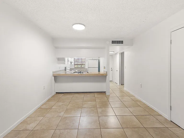 430 Euclid Ave #3 — Photo 17