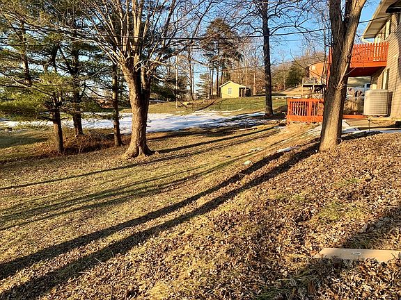 5th image of 59 Mildred Dr