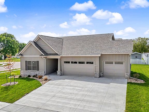3rd image of 608 Kevin Rd