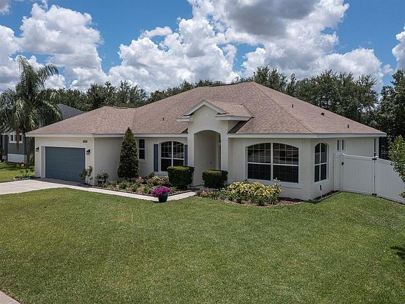 2nd image of 10526 Via Lugano Ct