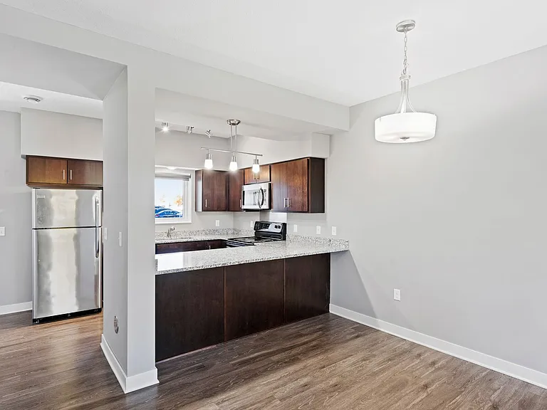 Spectrum Apartments & Townhomes — Photo 108