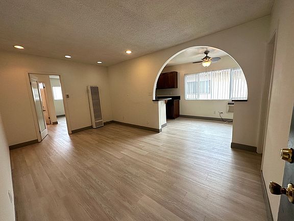 5th image of 12618 Pacific Ave APT 8