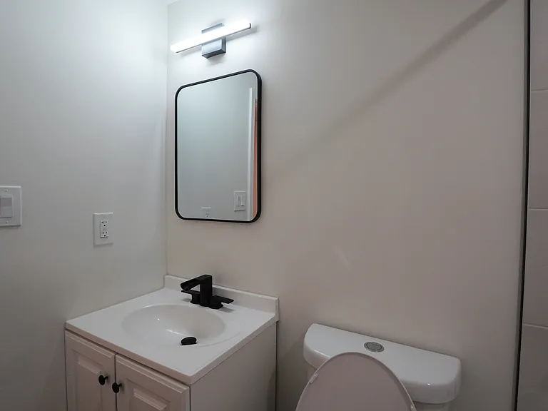 5117 N Fairhill St #1 — Photo 10
