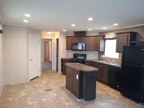 1st image of 1123 Chalet
