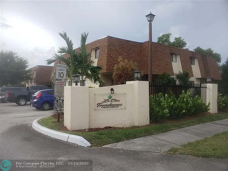 105 San Remo Blvd #105 — Photo 55