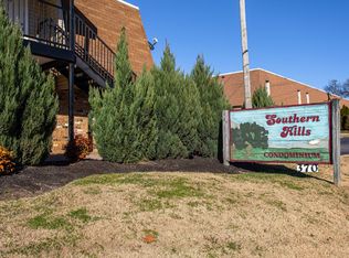 370 Wallace Rd APT E12, Nashville, TN 37211