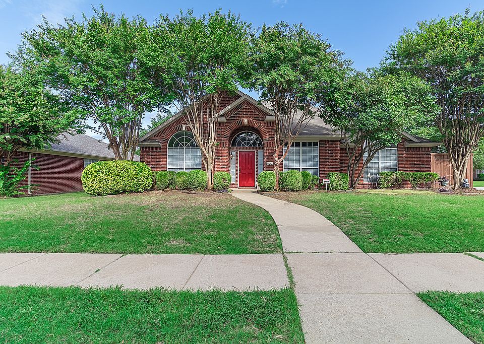 1st image of 8012 Alderwood Dr