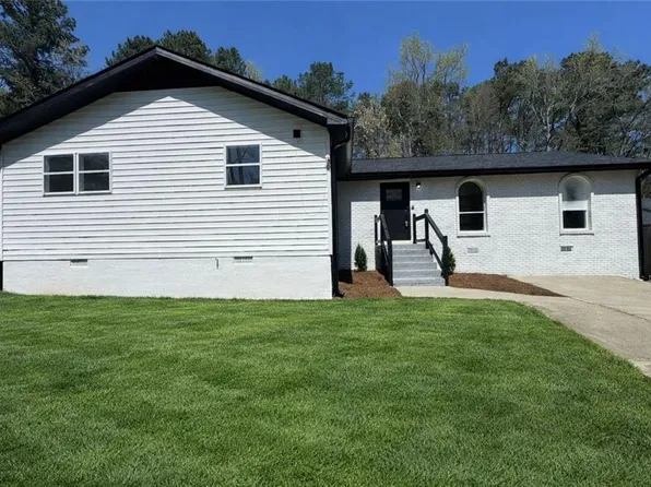 96 Sedgefield Dr, Jonesboro, GA 30236