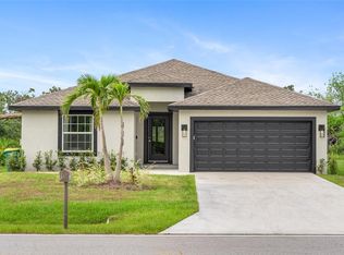 111 Sunset Rd, Rotonda West, FL 33947