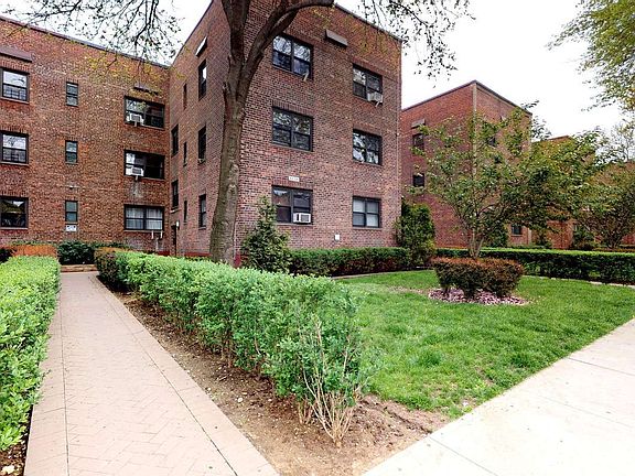 2nd image of 6215 Woodhaven Blvd APT 3A
