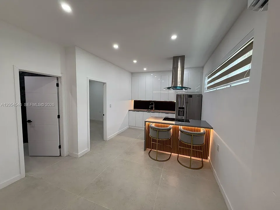 401 NW 131st St #2A