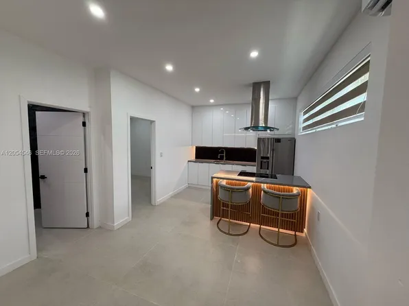 401 NW 131st St #2A, Miami, FL 33168