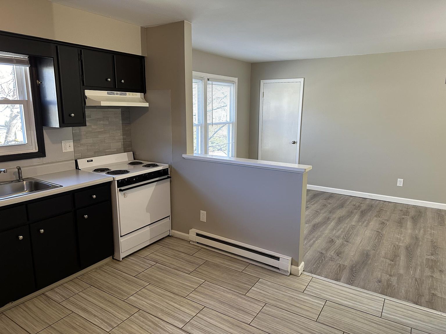 41 Brookfield Rd One Bedroom, Wallkill, NY 12589 Zillow