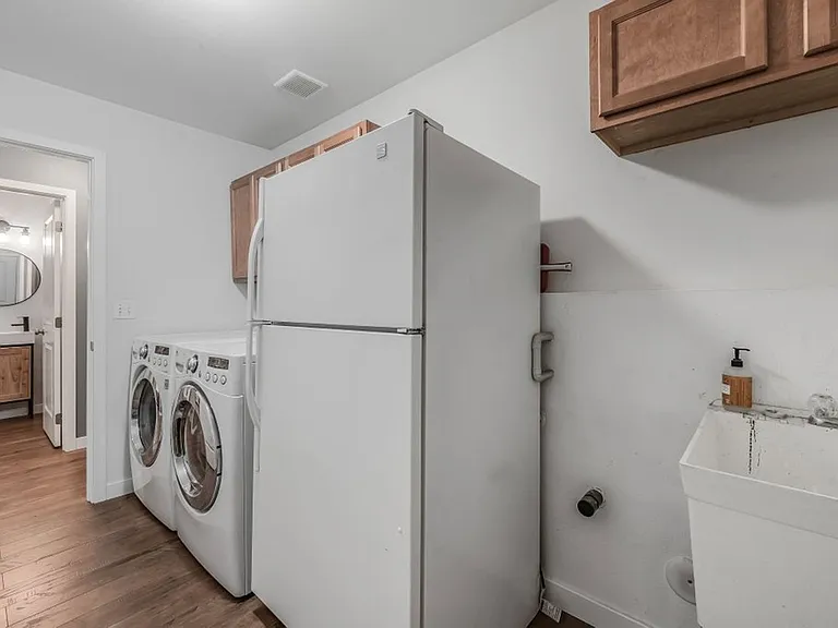 3324 E Garin Ct — Photo 7