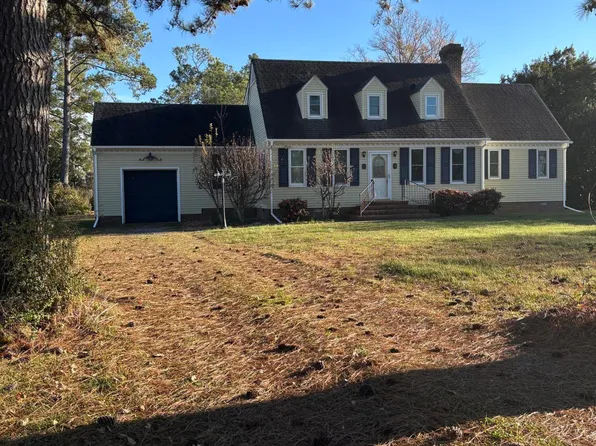 111 W Canvasback Drive, Currituck, NC 27929