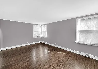 8900 S Dauphin Ave — Photo 6