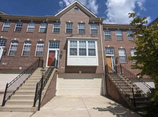 13996 Khalid Ln, Chantilly, VA 20151