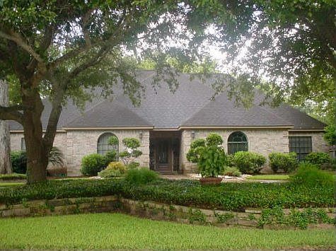 2nd image of 216 Dewberry Dr