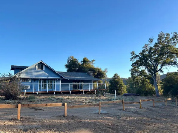49992 Road 426 #A & B, Oakhurst, CA 93644
