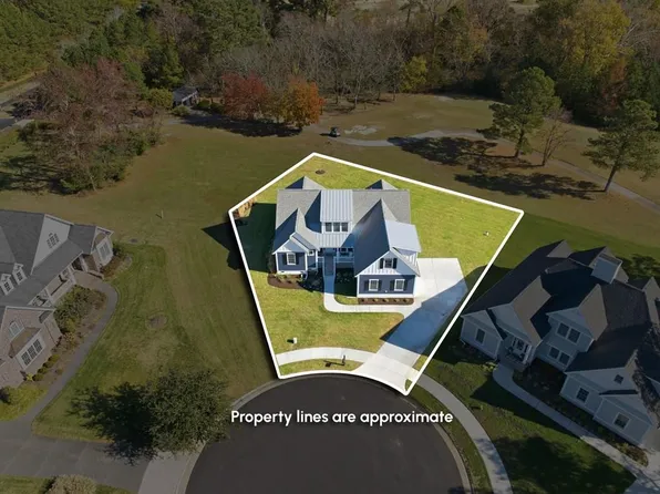 4 Martz Ct, Cape Charles, VA 23310