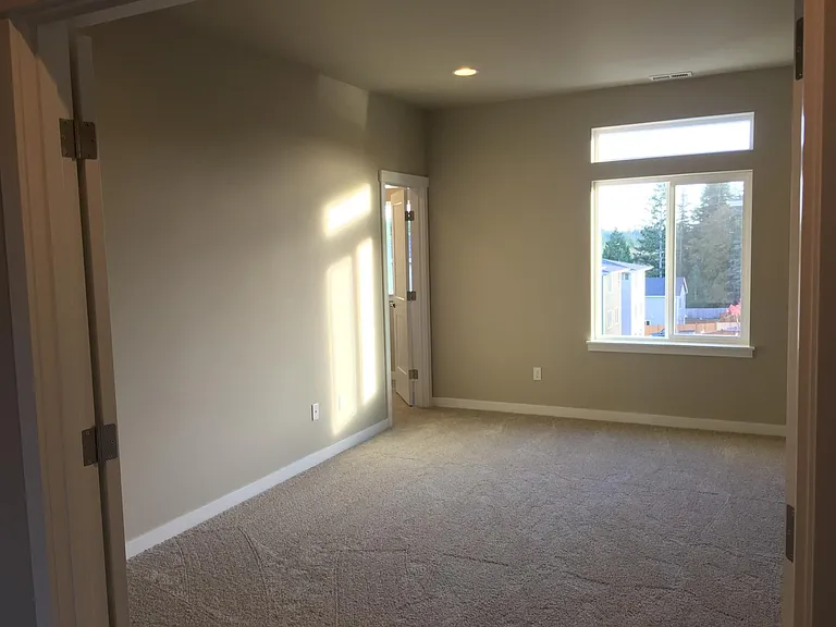 634 NW Gardenia Way — Photo 14