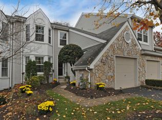 3005 Birdie Ln, Doylestown, PA 18901