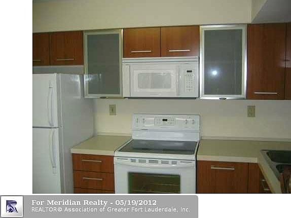 2nd image of 782 NW 91st Ter