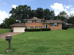 1204 Sycamore Dr, Manchester, TN 37355