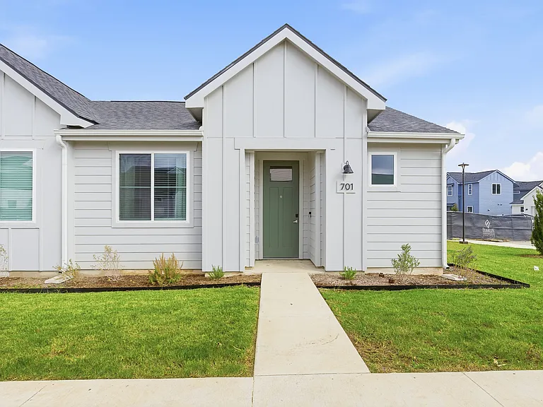 YardHomes Spring West