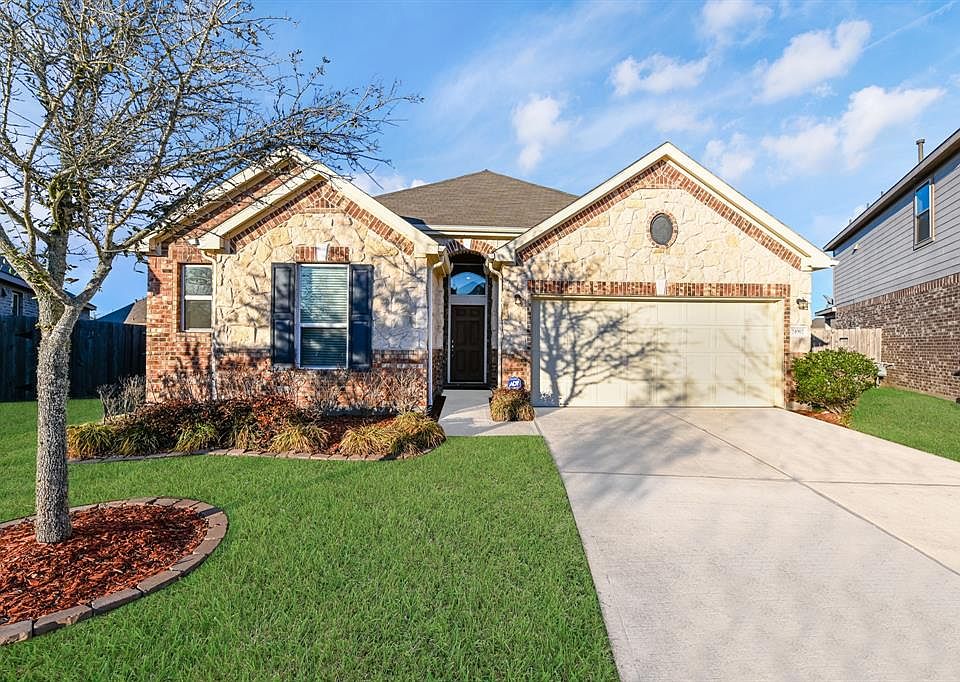 1st image of 24002 Buffalo Cove Ln