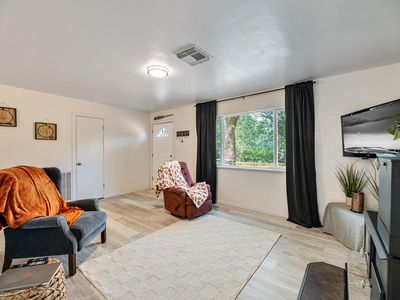 221 Acorn St, Merlin, OR, 97532