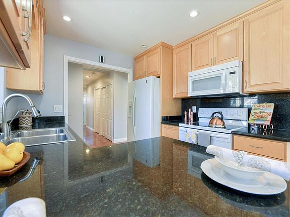 5th image of 1380 Garrans Dr