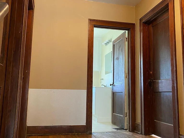 368 Elm Ave — Photo 12