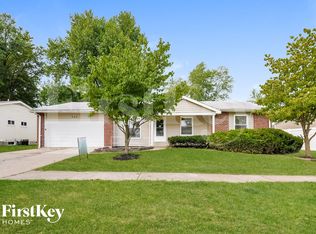 733 Watersedge Dr, Florissant, MO 63034