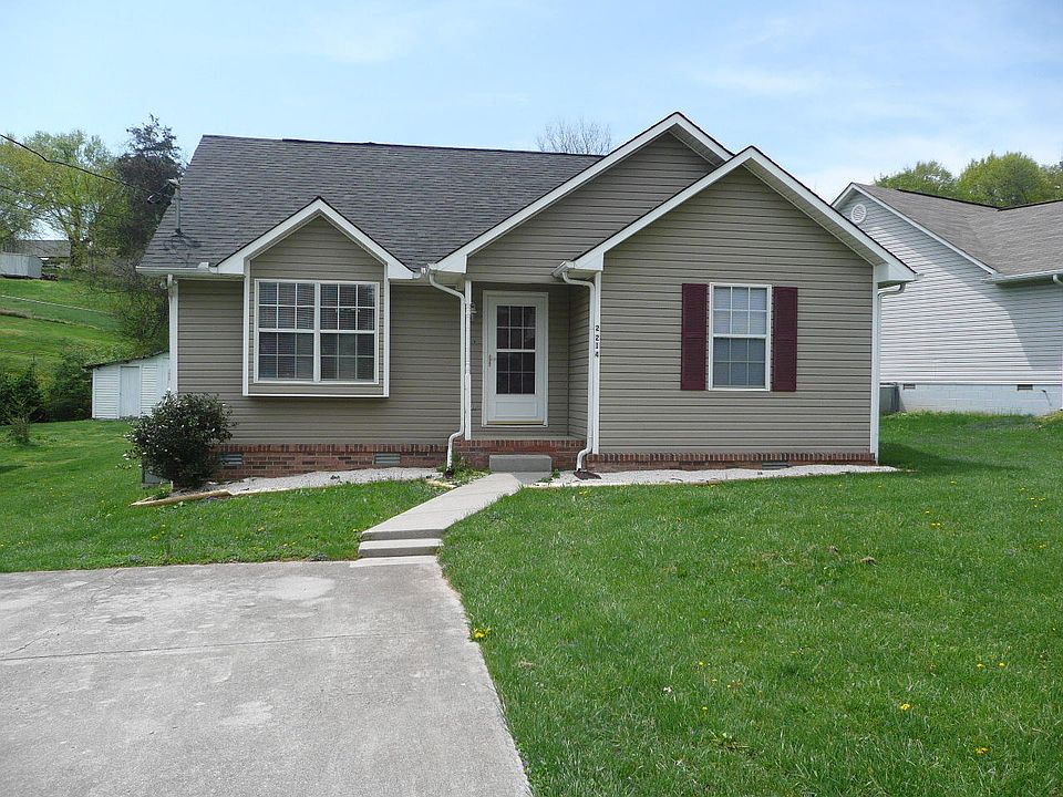 1st image of 2214 NE Ridgecrest Dr