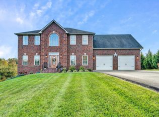 841 Scarlet Dr, Daleville, VA 24083