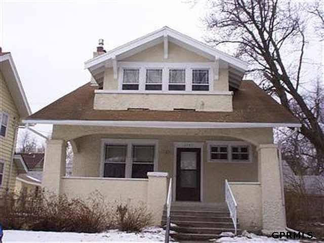 1st image of 2747 Bauman Ave
