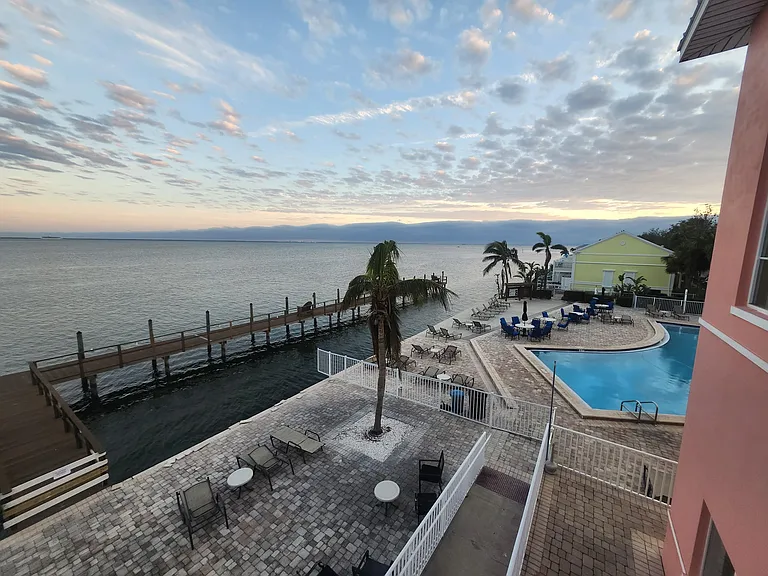 4756 Beach Dr SE #C — Photo 11
