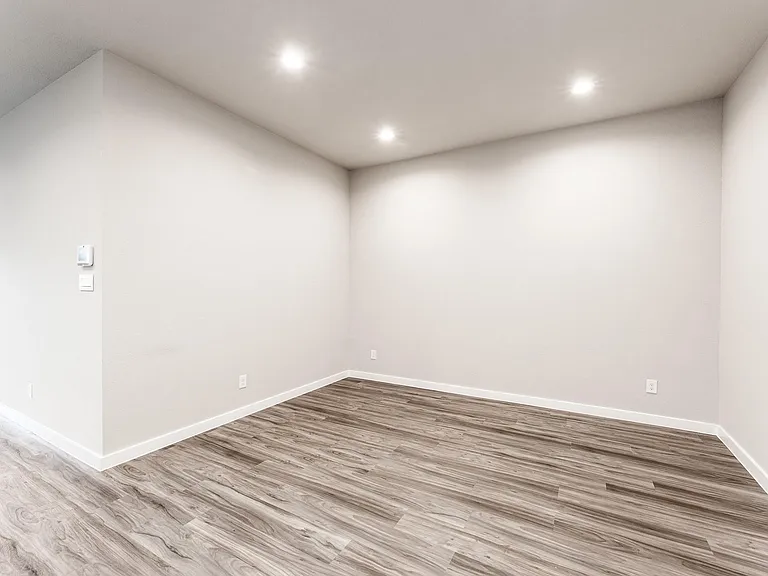 22806 Theodoli Dr — Photo 14