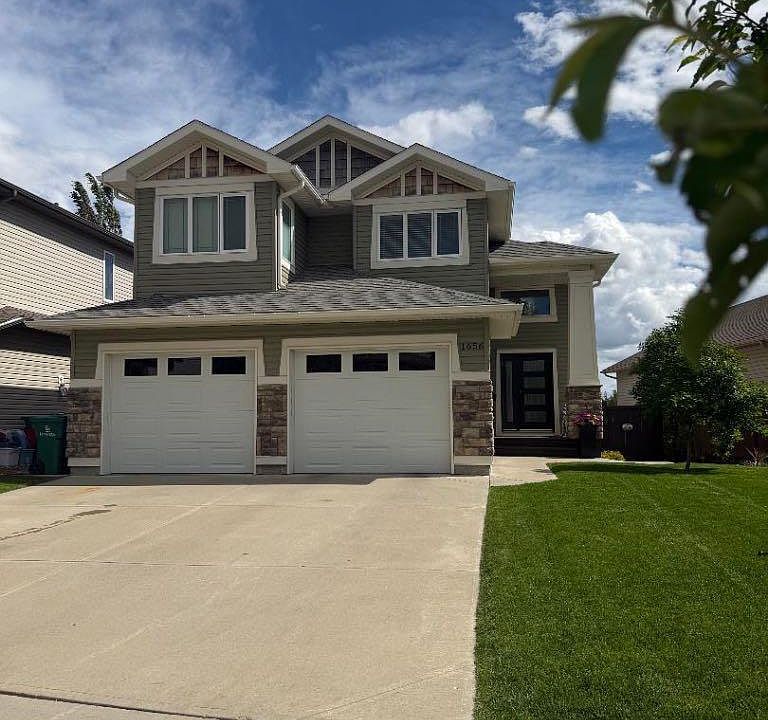 1st image of 1656 Coalbanks Blvd W