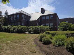 130 Beach St APT 212, Quincy, MA 02170