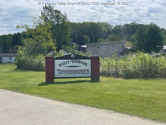 2nd image of 49 Woodson Ct