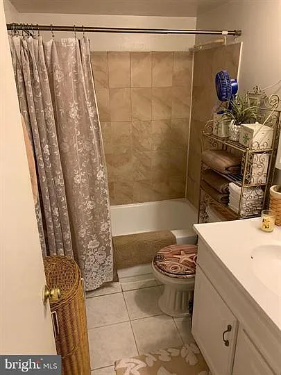 1521 Colonial Dr #T2 — Photo 9