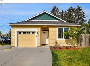 2071 NW Bella Vista Dr, Gresham, OR 97030