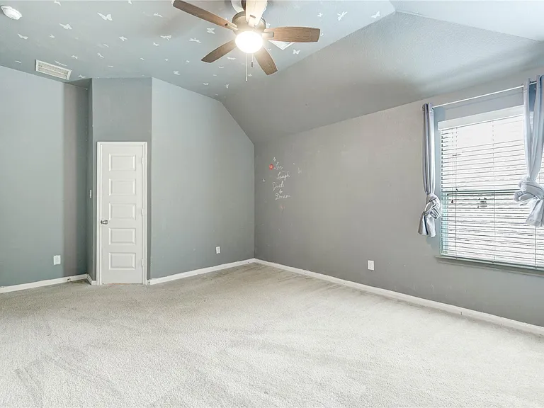 43 Amaifi Dr — Photo 46