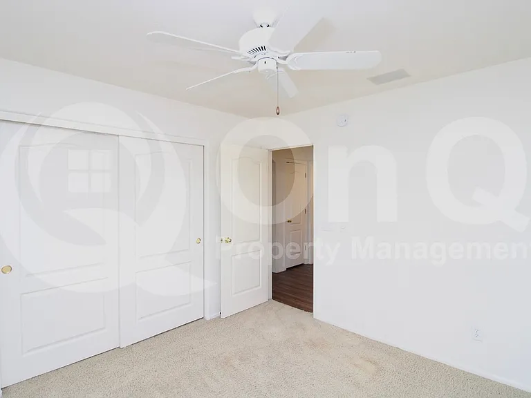 624 S 108th Pl — Photo 13