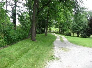 8 Vfw Rd, Towanda, PA 18848