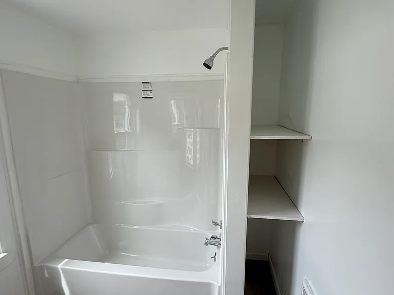5 Crosby St — Photo 10