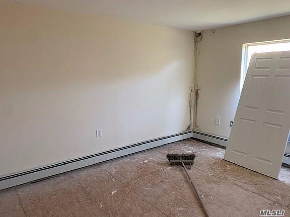 5th image of 638 Beach 64th St