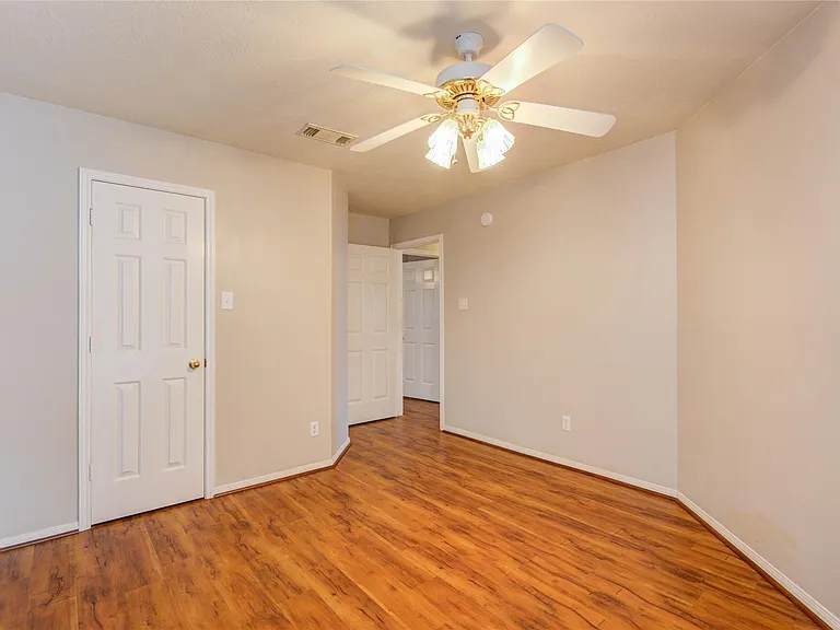 1803 Senca Springs Ct — Photo 44